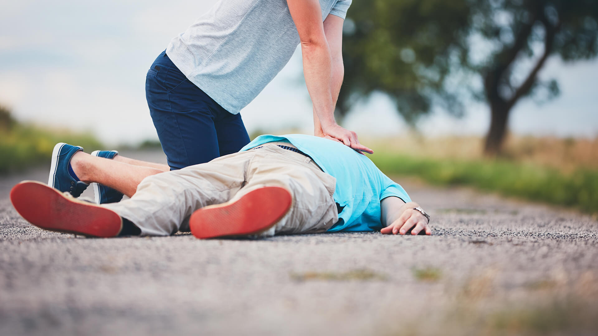 Erste Hilfe Herzmuskelmassage