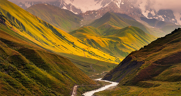 Georgien Backpacking Landschaft Georgien Backpacking Landschaft